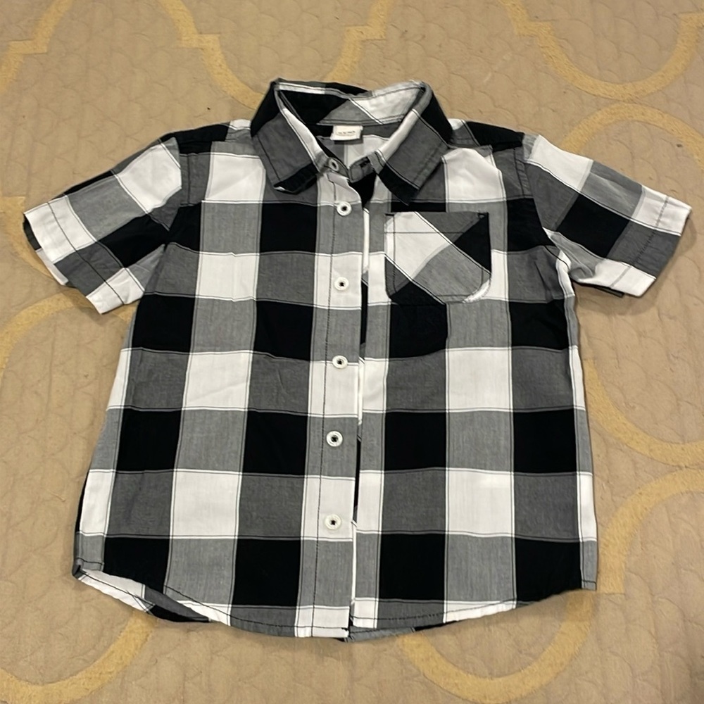 5T Old Navy Button-Up Shirt
